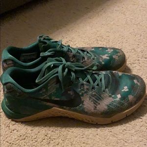 Nike metcon camoauge